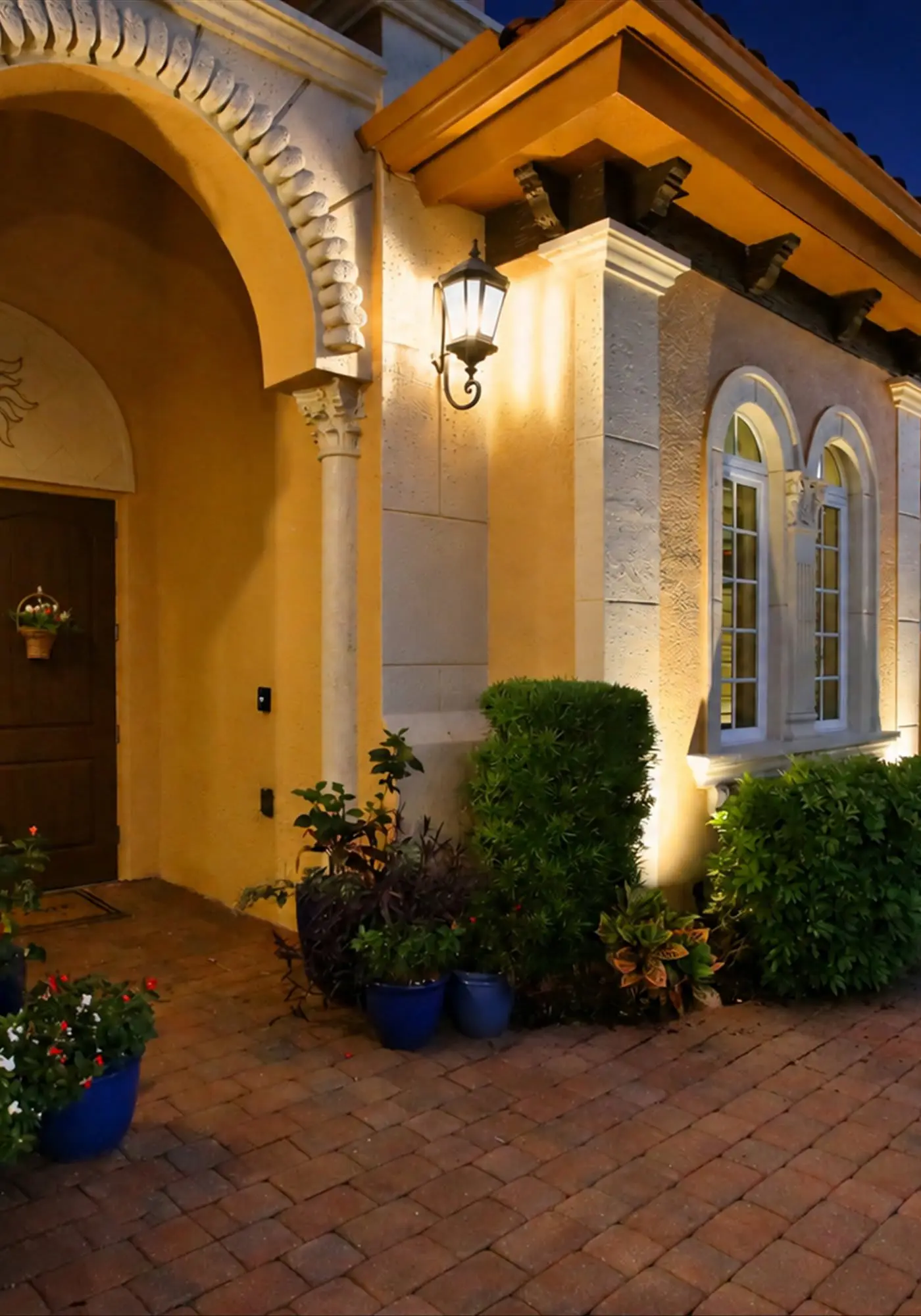 Gorgeous luxury home w private pool & outdoor space