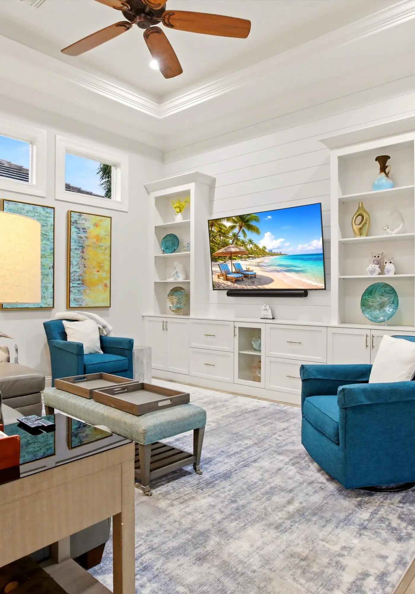 Gorgeous luxury home w private pool & outdoor space
