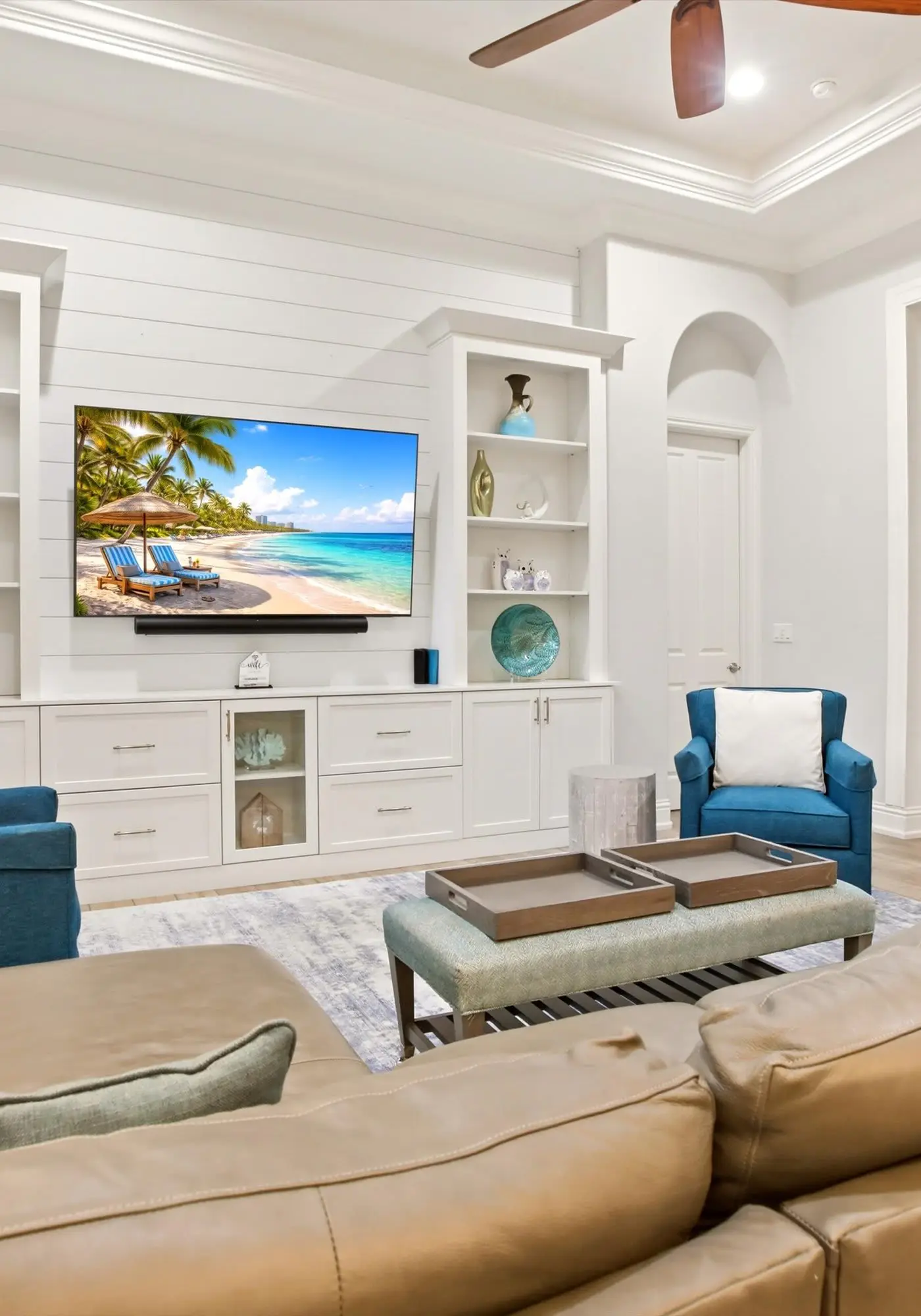 Gorgeous luxury home w private pool & outdoor space