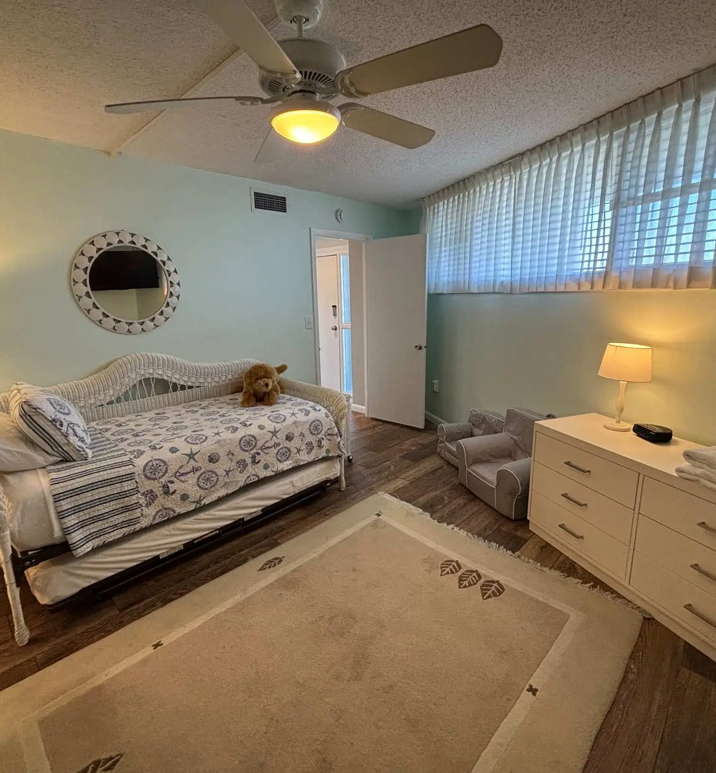 Sea Colony - 501N Edgewater House Rd