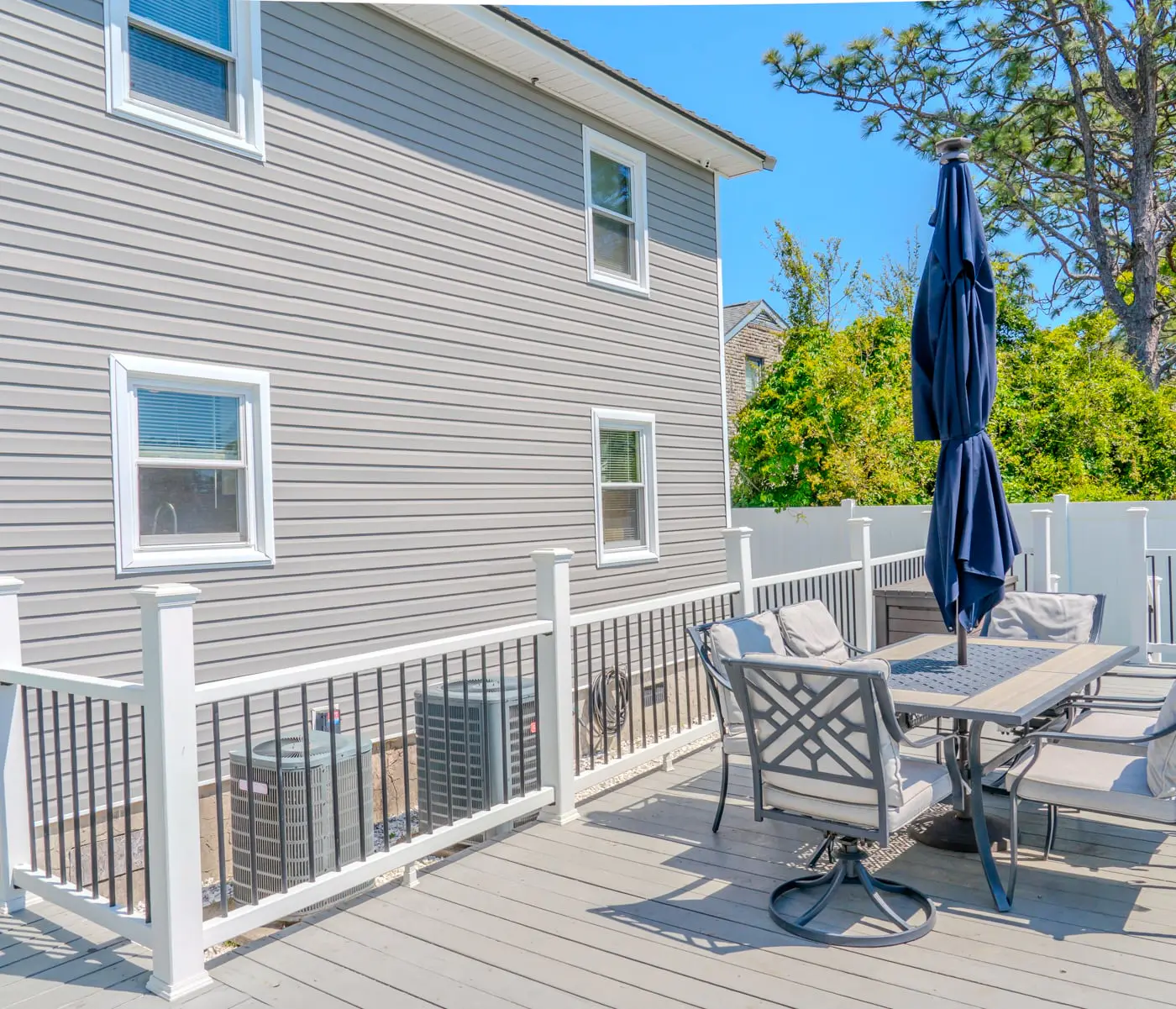 Duplex 705 18th Ave S- Unit A