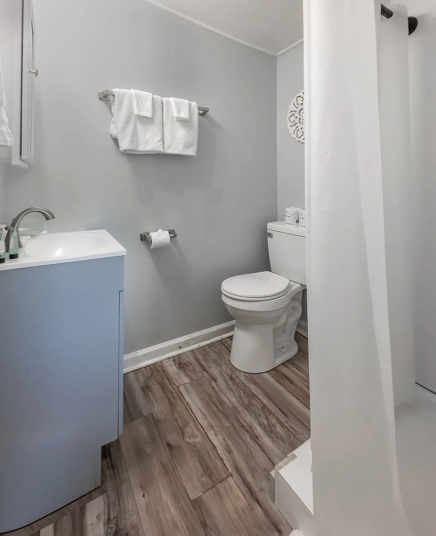 Duplex 705 18th Ave S- Unit B
