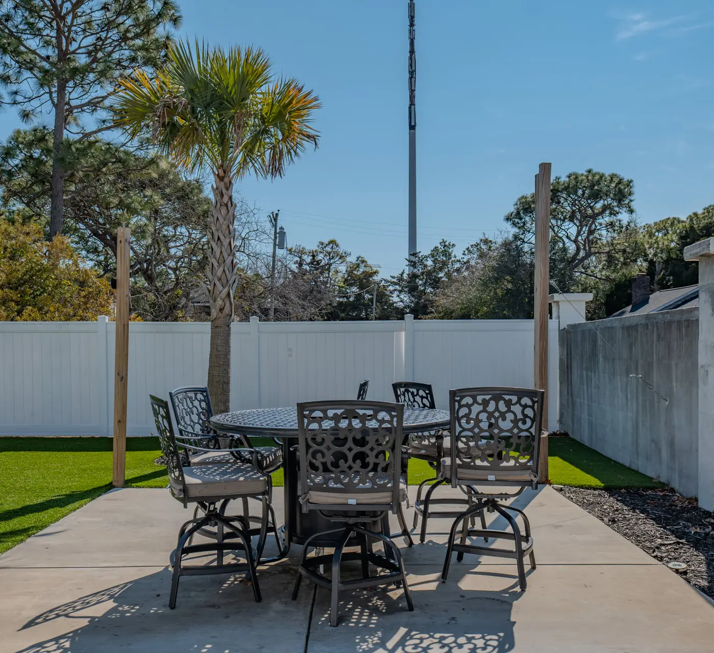 Duplex 705 18th Ave S- Unit B