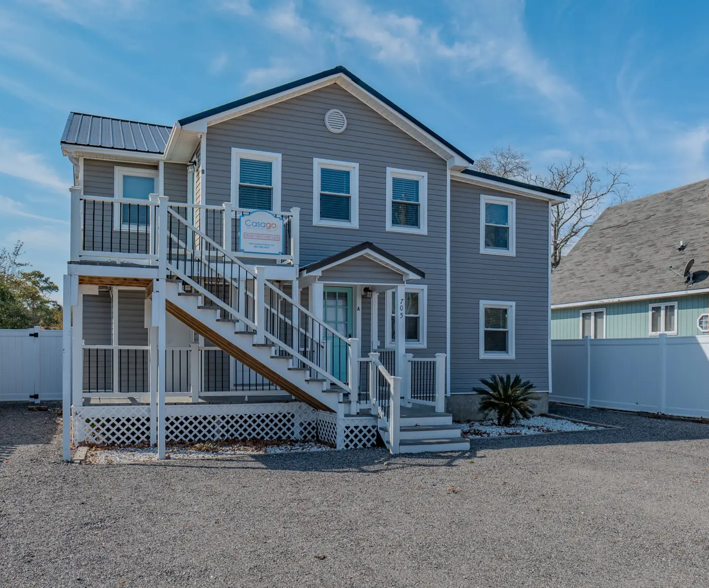 Duplex 705 18th Ave S- Unit B