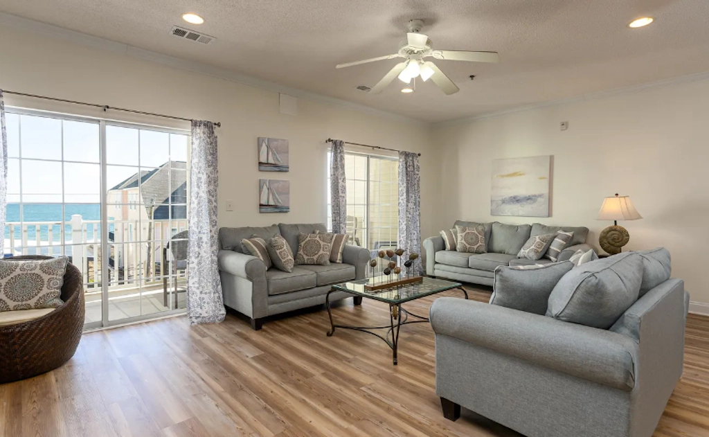 Cherry Grove Villas 402