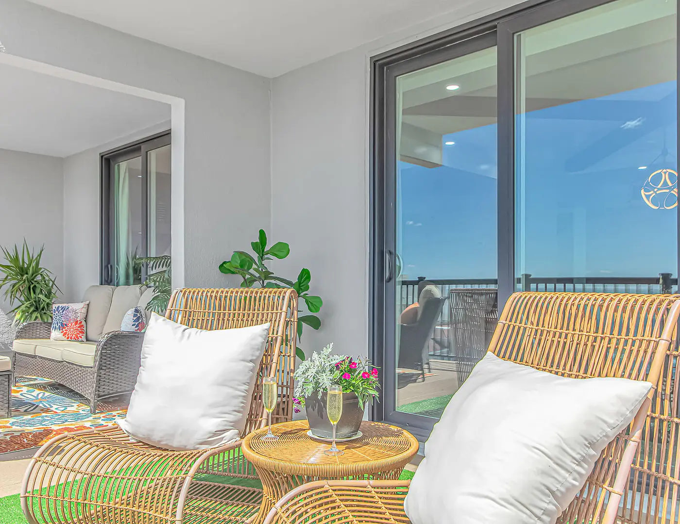 Holiday Towers 1503