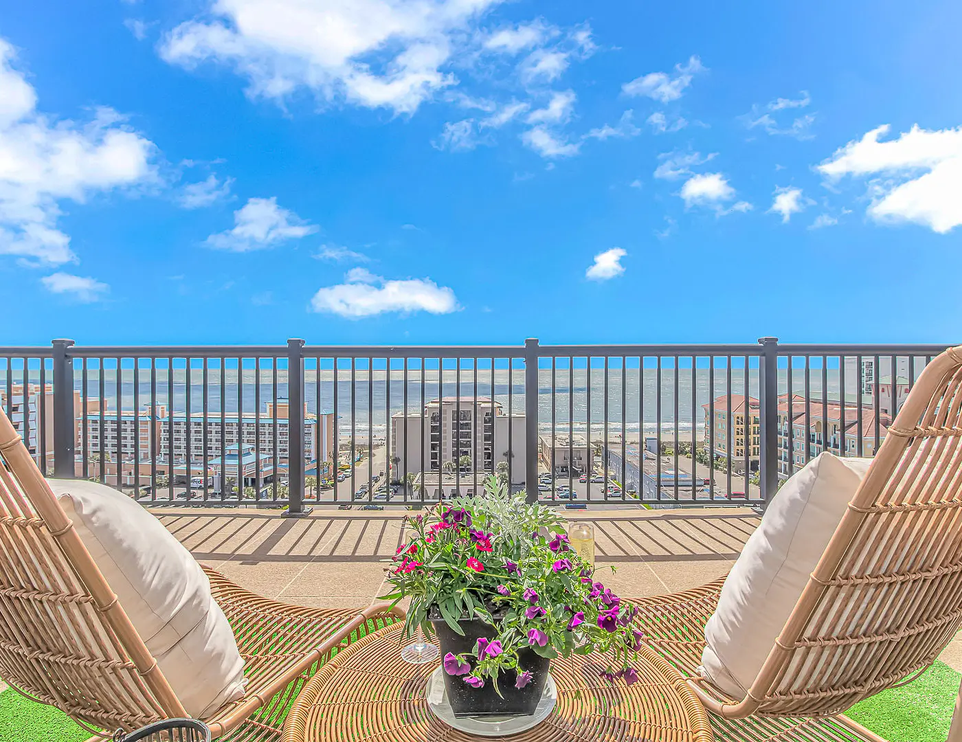 Holiday Towers 1503