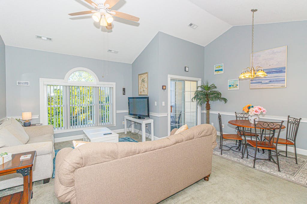 The search for your next vacation stops here! Check out this top floor, 1 bedroom, 1.5 bathroom apartment in Myrtle Beach, SC. This condo is conveniently located less than 2 miles off of Highway 501 and Highway 31 (the two main highways in the area) and within minutes of multiple award winning golf courses! Our condo is less than a 10 minute drive to the Myrtle Beach International Airport, Top Golf, the beach, and many other tourist attractions. This apartment offers gorgeous views of the golf course!