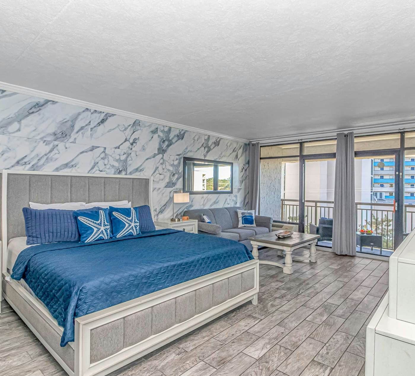 Ocean View King Suite-Pools with Hot Tubs- GC-437