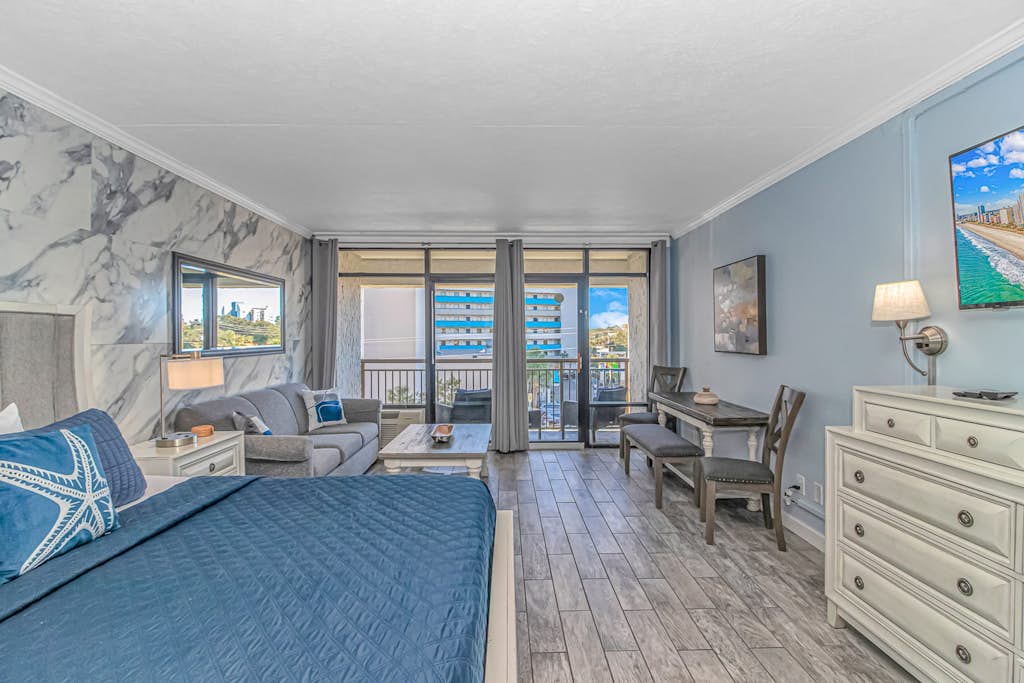 Ocean View King Suite-Pools with Hot Tubs- GC-437