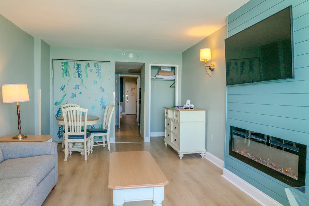 Pinnacle 1456 Oceanfront Tower