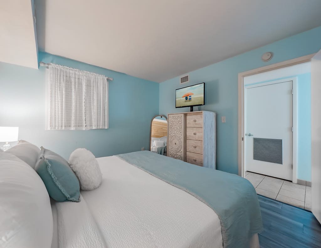Step into this one-of-a-kind, beautifully decorated oceanfront condo on the third floor of Roxanne Towers. This bright and welcoming retreat features one bedroom and offers comfortable sleeping arrangements for up to six guests, with a king bed, a Murphy bed, and a sleeper sofa.