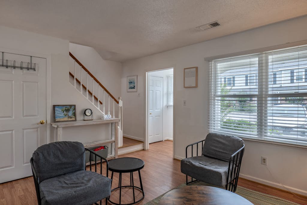 Pet-Friendly 2BR Coastal Retreat | Walk to the Beach

Looking for the perfect Myrtle Beach getaway? Welcome to this beautifully updated 2-bedroom, 1.5-bath townhome-style condo at Montego Inn, just a short 5-minute walk from the beach. With space for up to 6 guests, a private fenced patio, and pet-friendly accommodations, this charming coastal retreat offers everything you need for a relaxing vacation.
