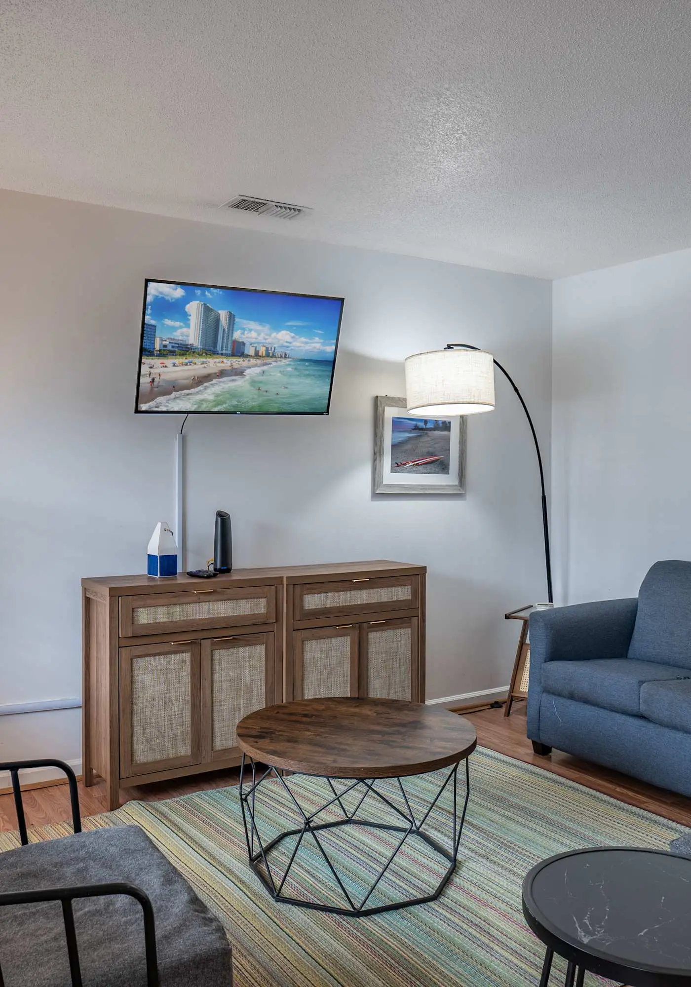 Modern Coastal Stay | Montego D
