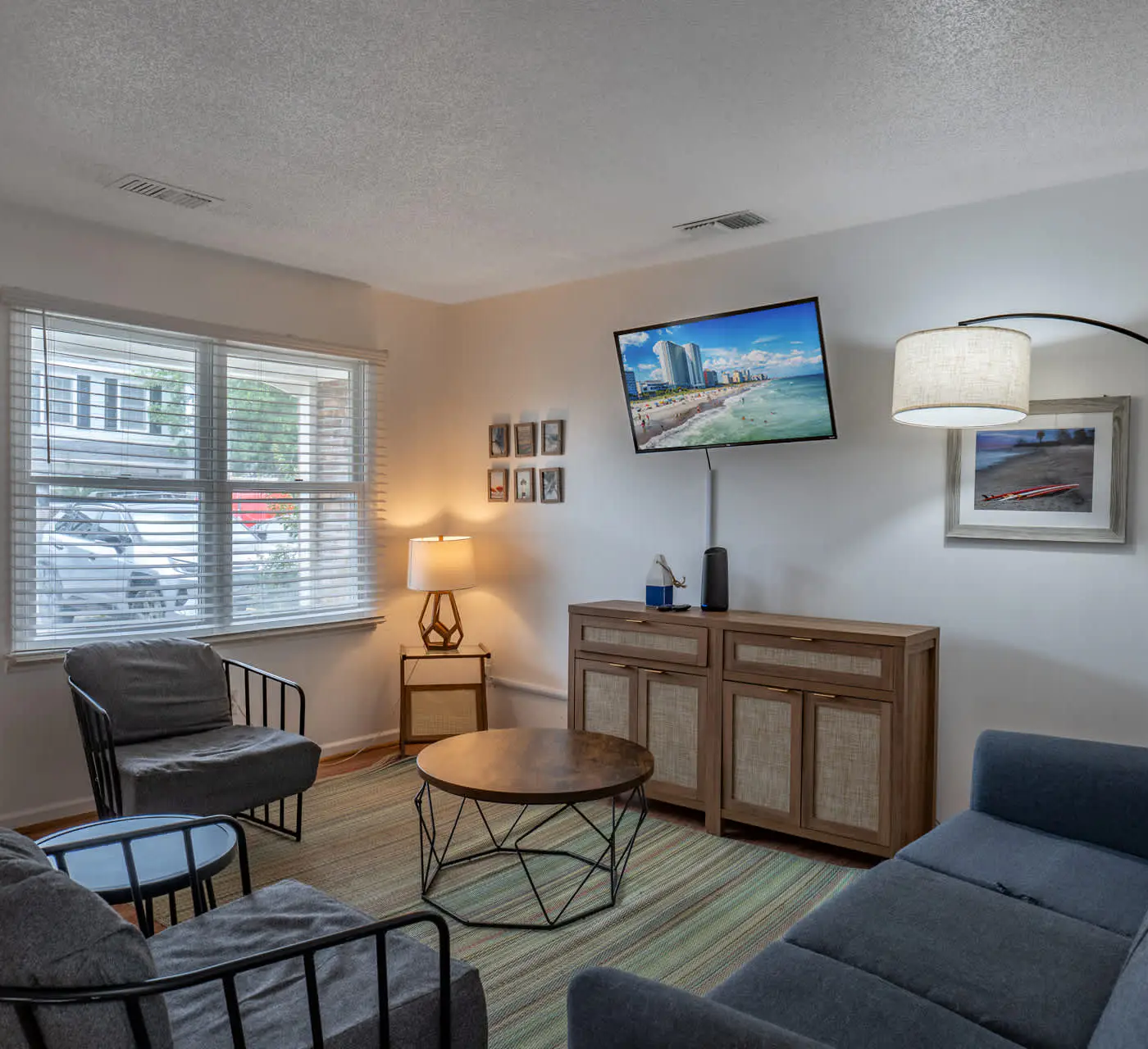 Modern Coastal Stay | Montego D