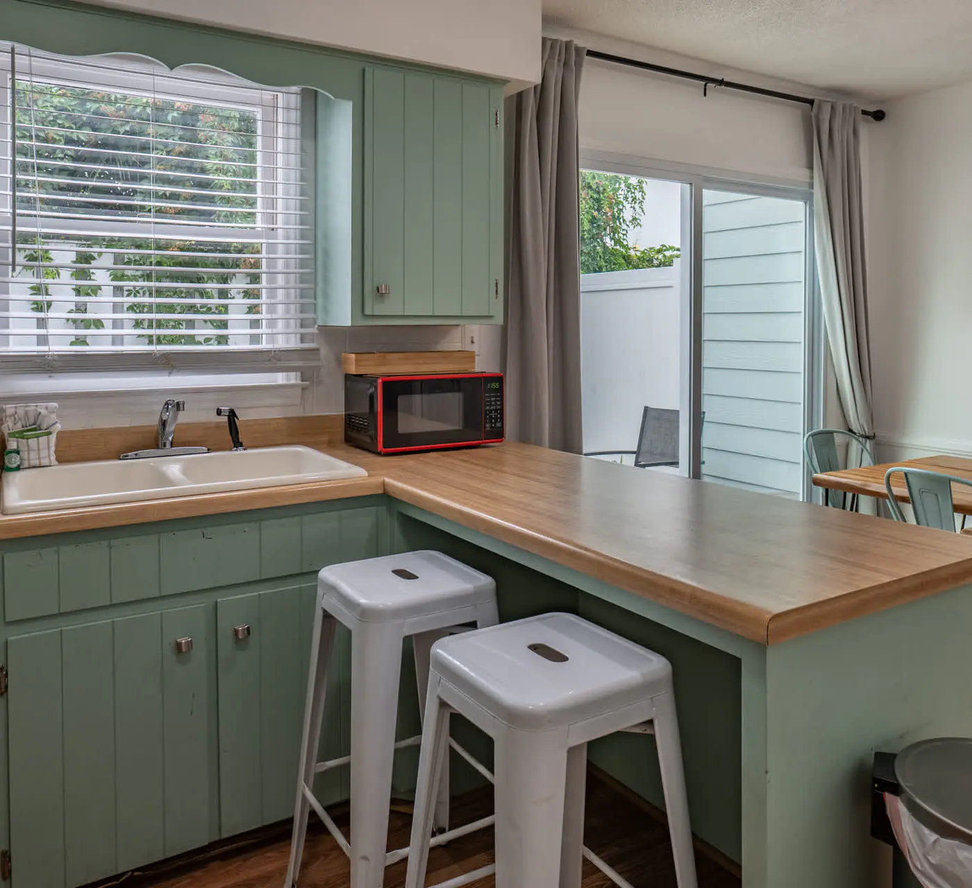 Modern Coastal Stay | Montego D