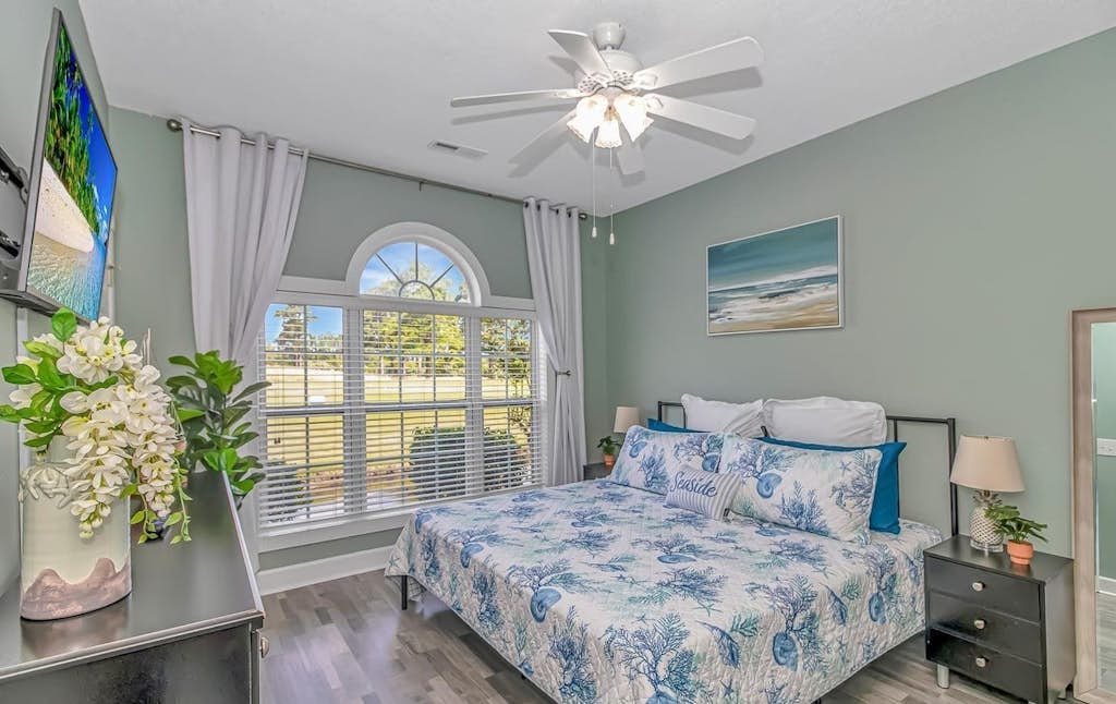 This beautiful 2-bedroom condo at Magnolia Place is situated on the first floor and offers lovely views of the golf course right from your private patio. With a full kitchen, two bathrooms, and two comfortable bedrooms, the space is perfectly suited for up to four guests to relax and enjoy their stay.