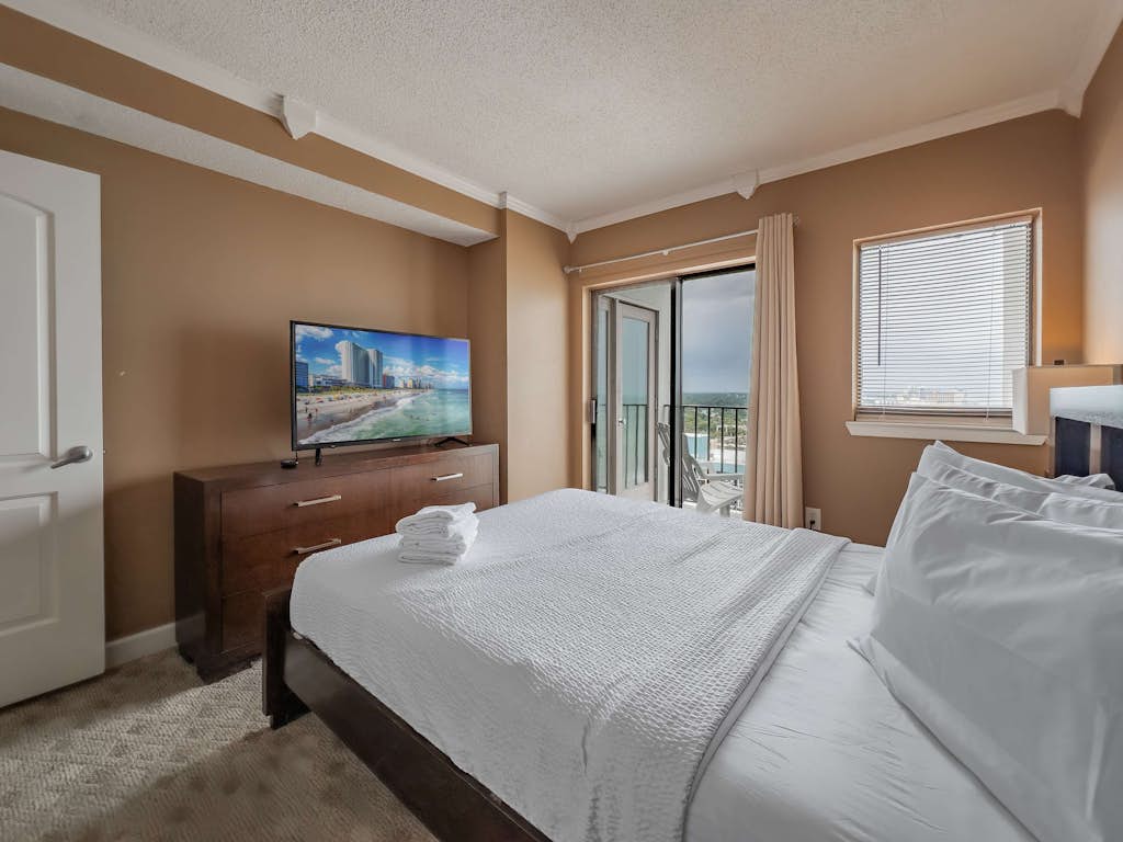 # High-Floor Ocean View 2BR at The Palace | Sleeps 6

Experience Myrtle Beach from the 20th floor of The Palace Resort! This spacious 2-bedroom, 2-bath condo offers incredible ocean views, two private balconies, a full-size kitchen, and comfortable accommodations for up to 6 guests.

Whether you're planning a family vacation, couples getaway, or relaxing beach escape, this high-floor coastal retreat provides the perfect setting to enjoy everything Myrtle Beach has to offer.

## Incredible Ocean Views & Two Private Balconies