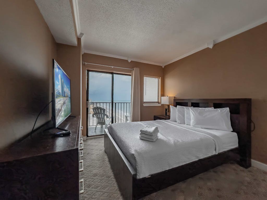# High-Floor Ocean View 2BR at The Palace | Sleeps 6

Experience Myrtle Beach from the 20th floor of The Palace Resort! This spacious 2-bedroom, 2-bath condo offers incredible ocean views, two private balconies, a full-size kitchen, and comfortable accommodations for up to 6 guests.

Whether you're planning a family vacation, couples getaway, or relaxing beach escape, this high-floor coastal retreat provides the perfect setting to enjoy everything Myrtle Beach has to offer.

## Incredible Ocean Views & Two Private Balconies