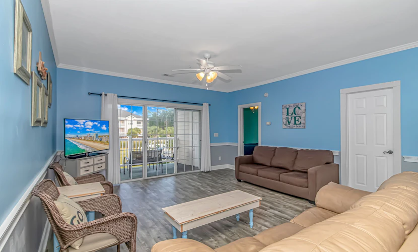 Check out this spacious 2 bed 2 bath vacation rental with updated LVP flooring throughout! This pool view studio is perfect for a party of 6-8.