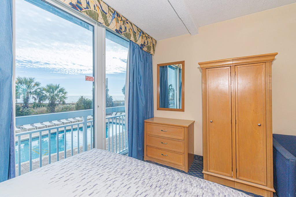 Yachtsman South Tower 205 Studio