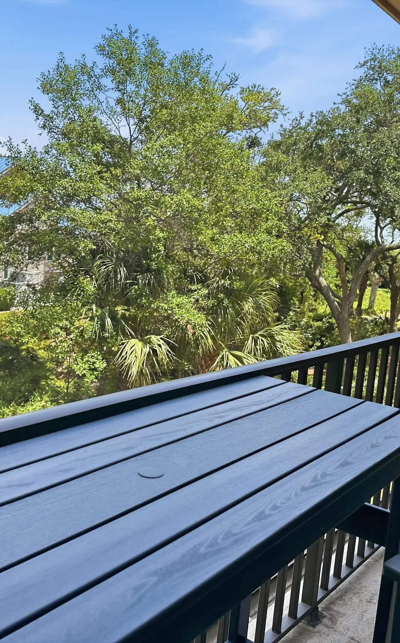 Island Club 1306