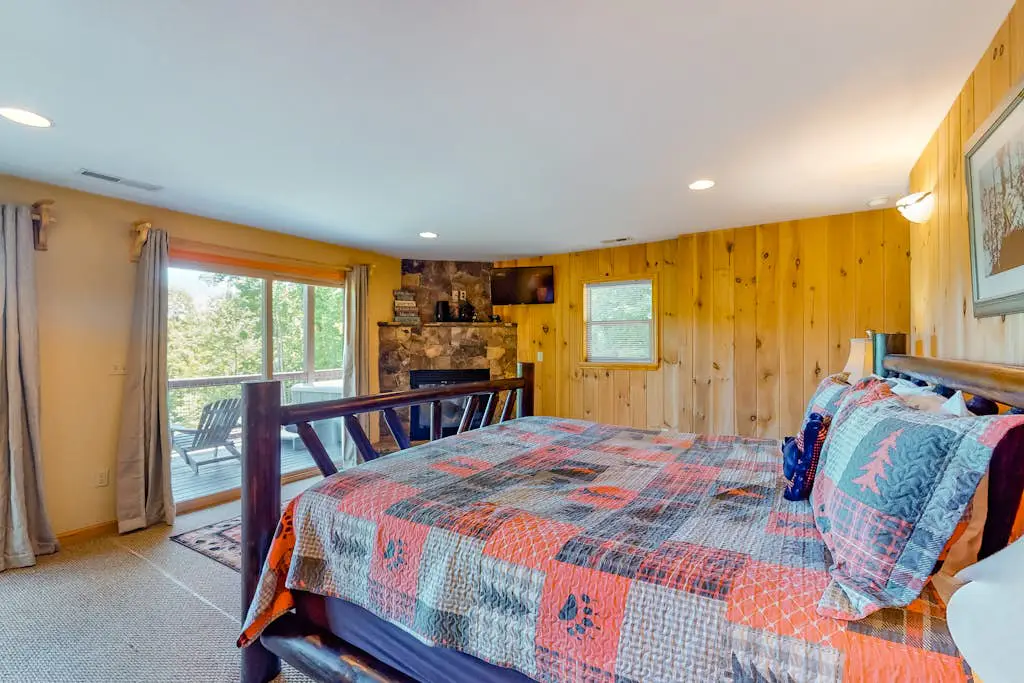Sun Eagle Lodge