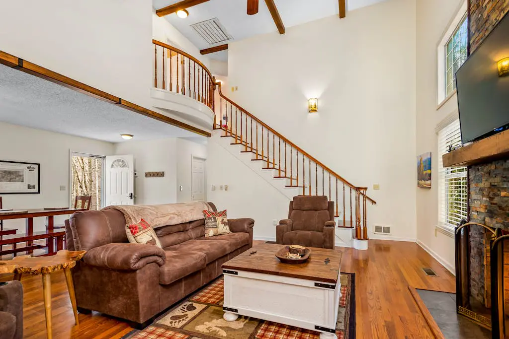 Cherry Tree Lodge