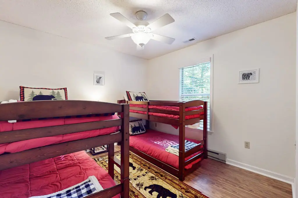 Cherry Tree Lodge