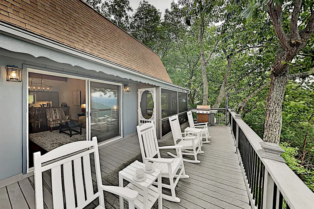 Youngs Mountain Hideaway