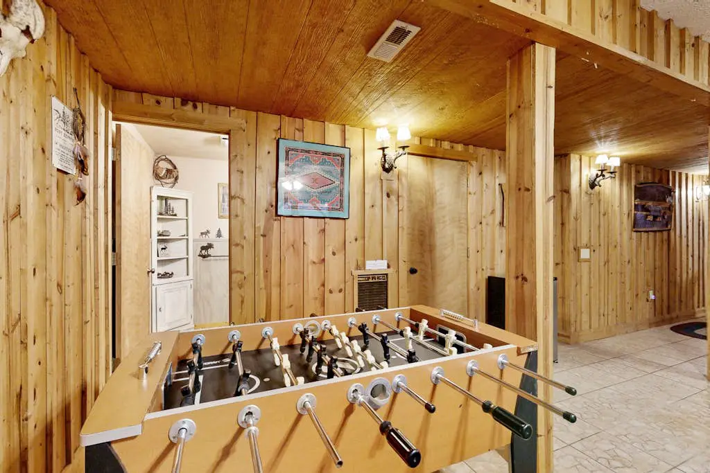 Moose Creek Lodge