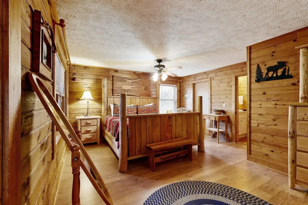 Moose Creek Lodge