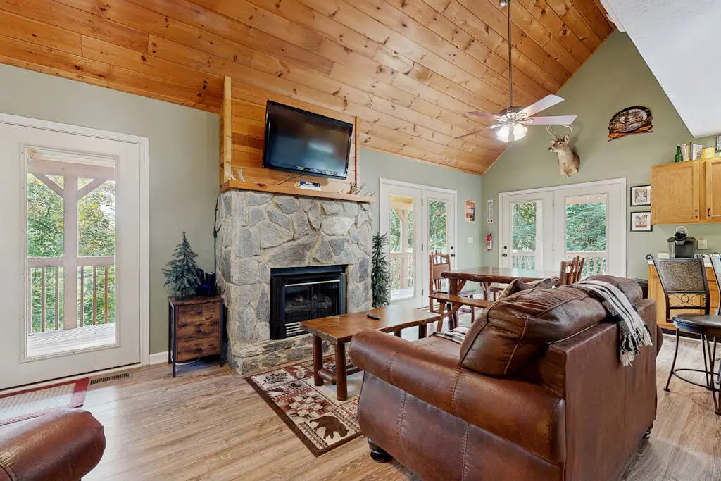 Smoky View Retreat