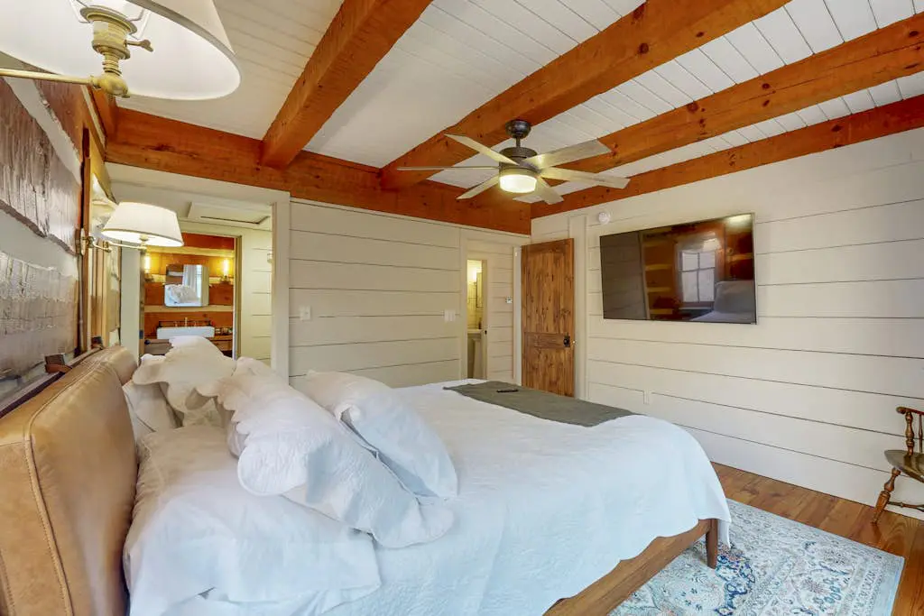 Moss Creek Cabin