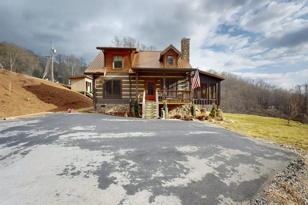 Moss Creek Cabin