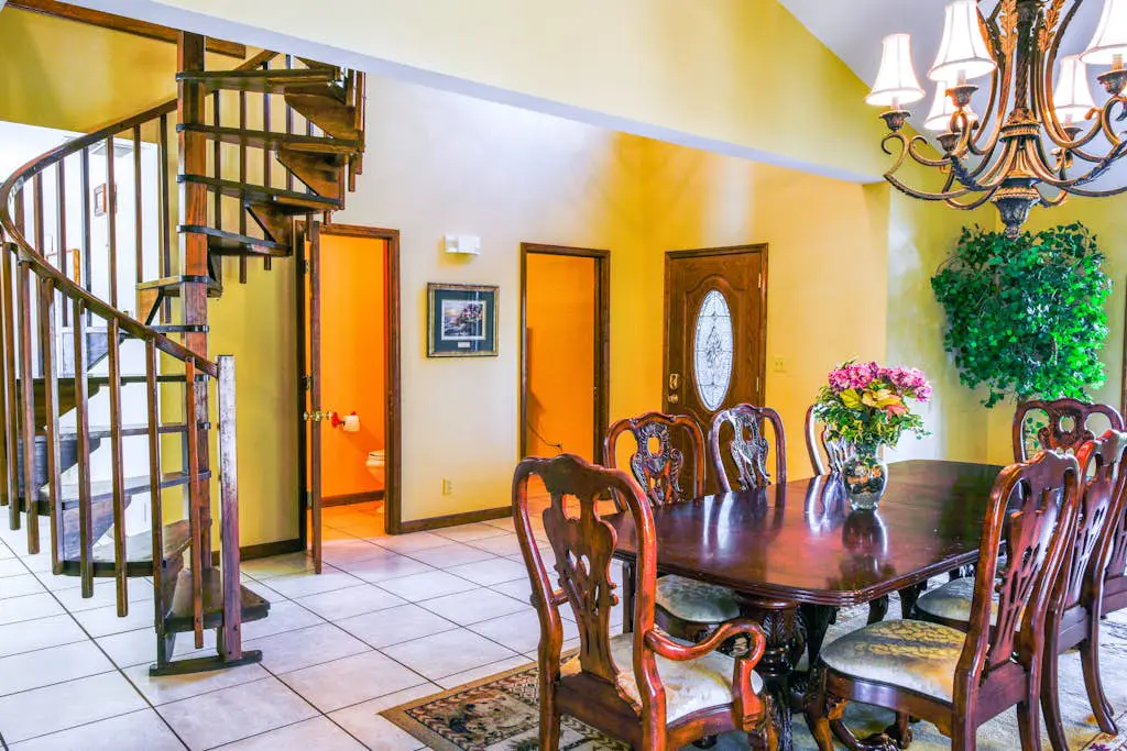 Meadow Creek Manor