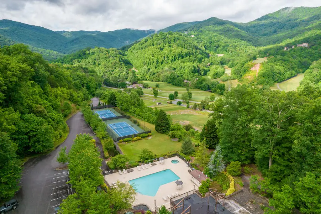Smoky Mountain Escape