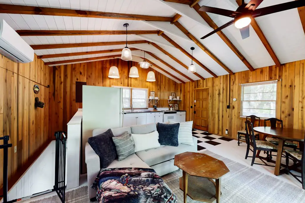 Nantahala Lake Hideout