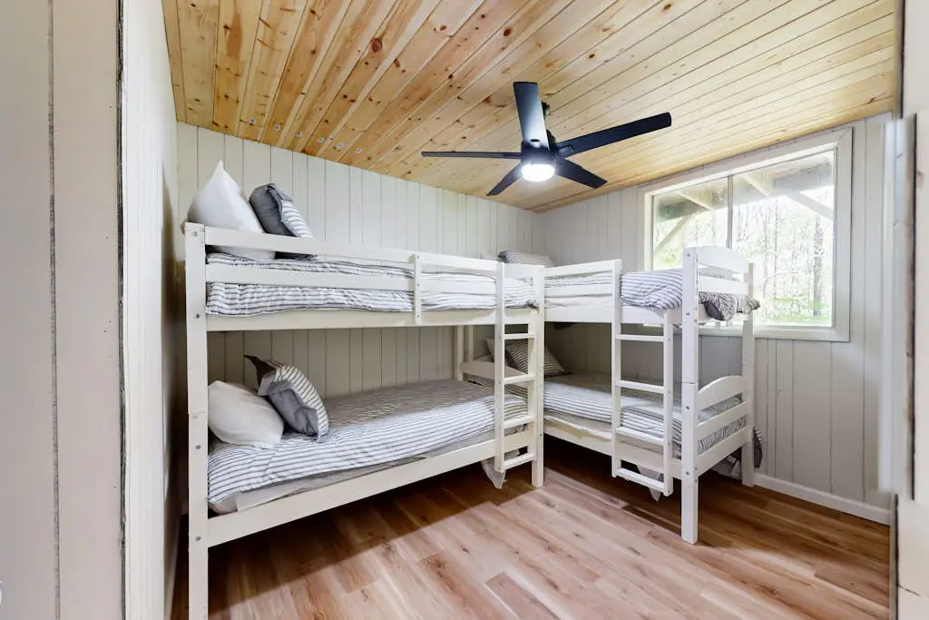 Nantahala Lake Hideout