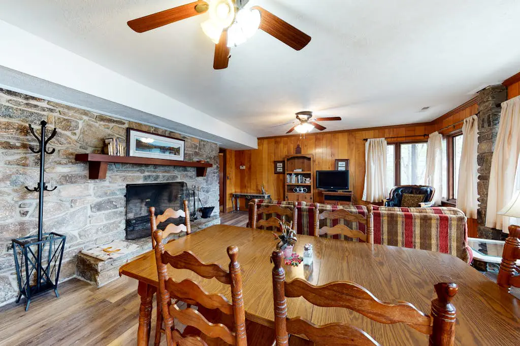 Morris Villa Lower