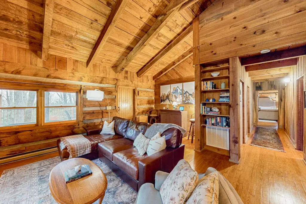 Gold Creek Cabin