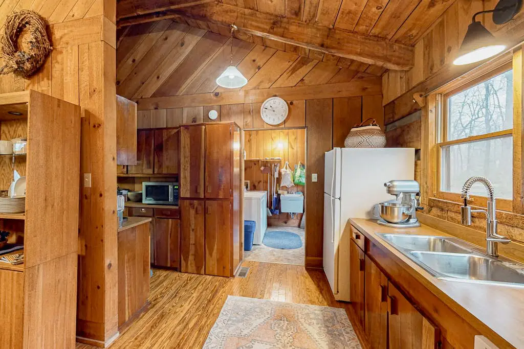 Gold Creek Cabin