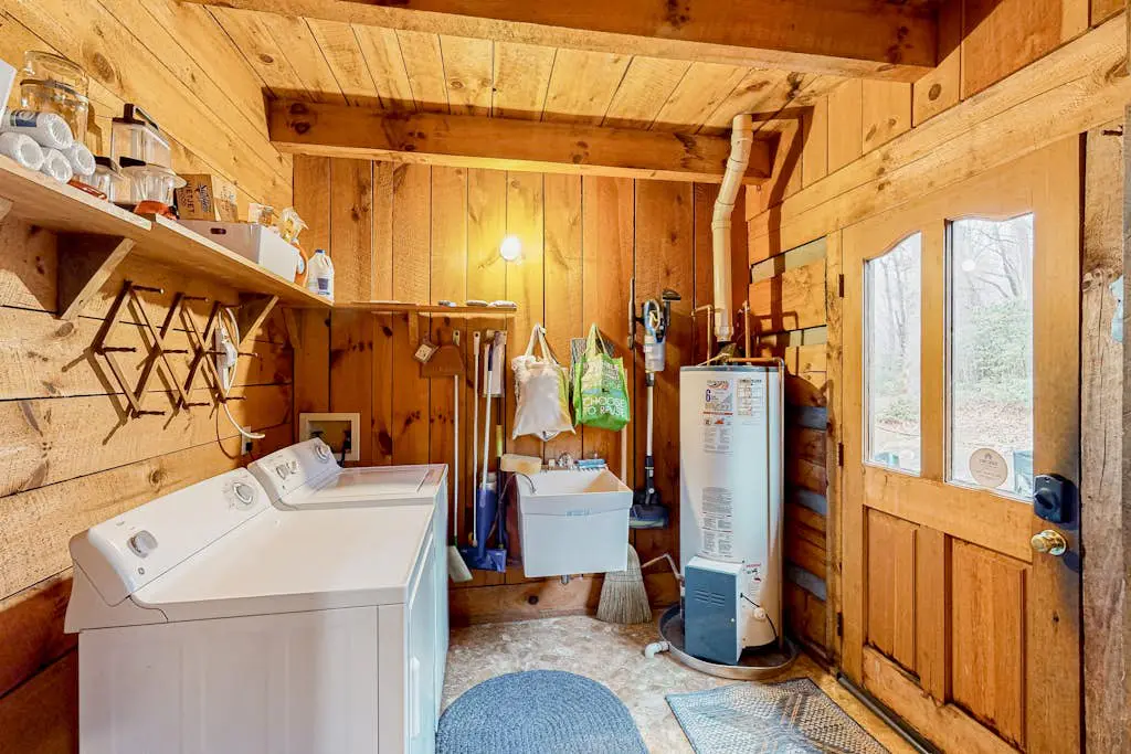 Gold Creek Cabin