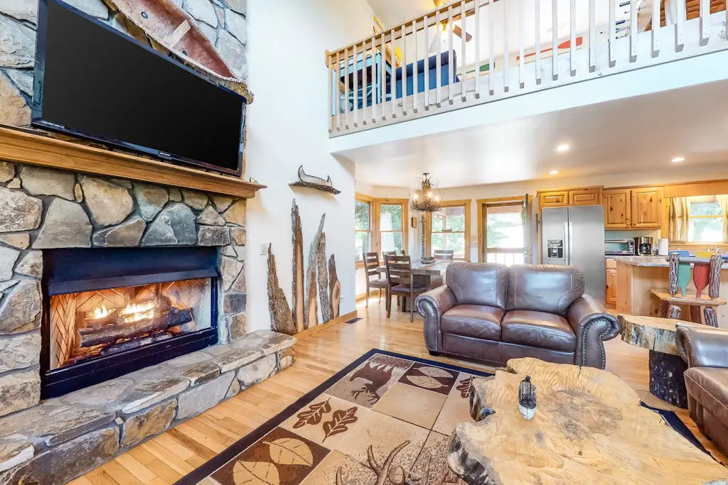 Canoe Creek Cabin