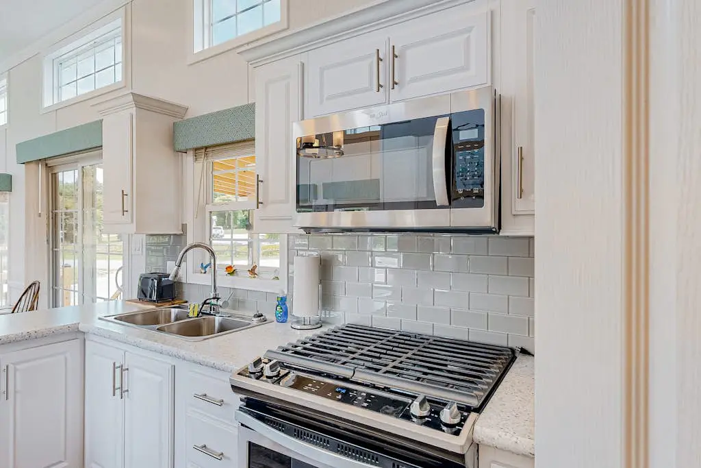 Honeycrisp Apple Cottage