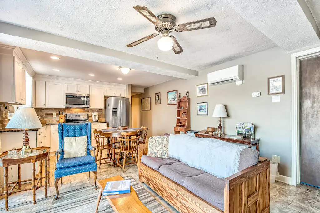Armstrong Apartment