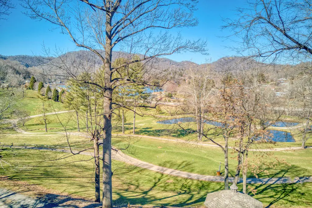 Lakeview on the Links