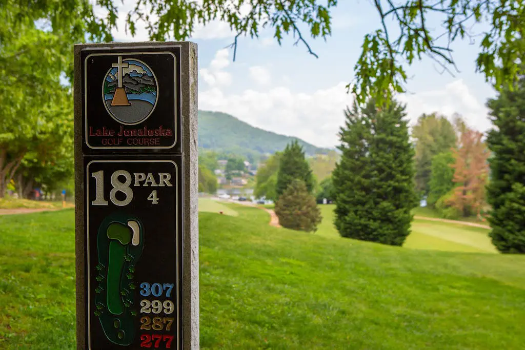 Lakeview on the Links