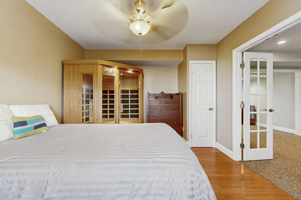 Hendersonville Hideaway