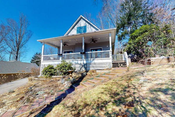 Gorgeous chalet perched on a hill with pool and tennis court access